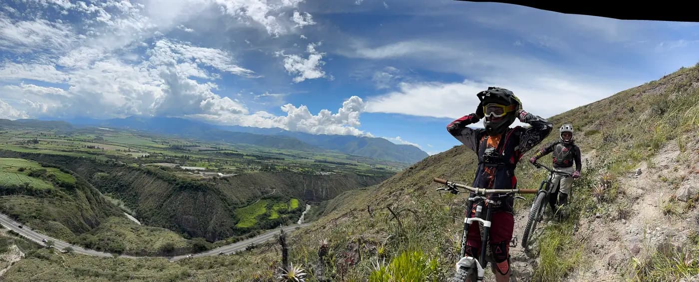 Gravity Lines — Ecuadorian Andes MTB expedition