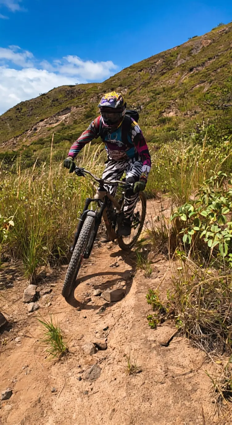 Gravity Lines — expedición de MTB por los Andes ecuatorianos 27