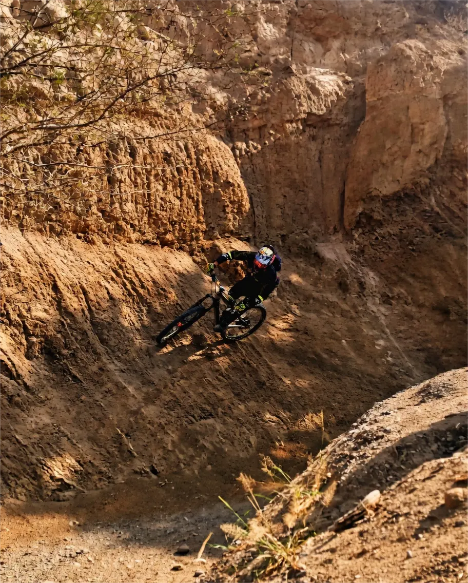 Gravity Lines — expedición de MTB por los Andes ecuatorianos 28